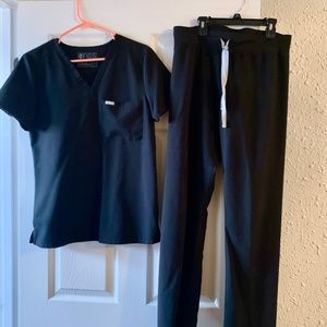 Figs Scrub Top and Bottom